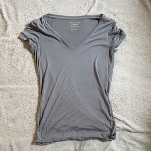 American Eagle Outfitters Charcoal Short Sleeve Tee